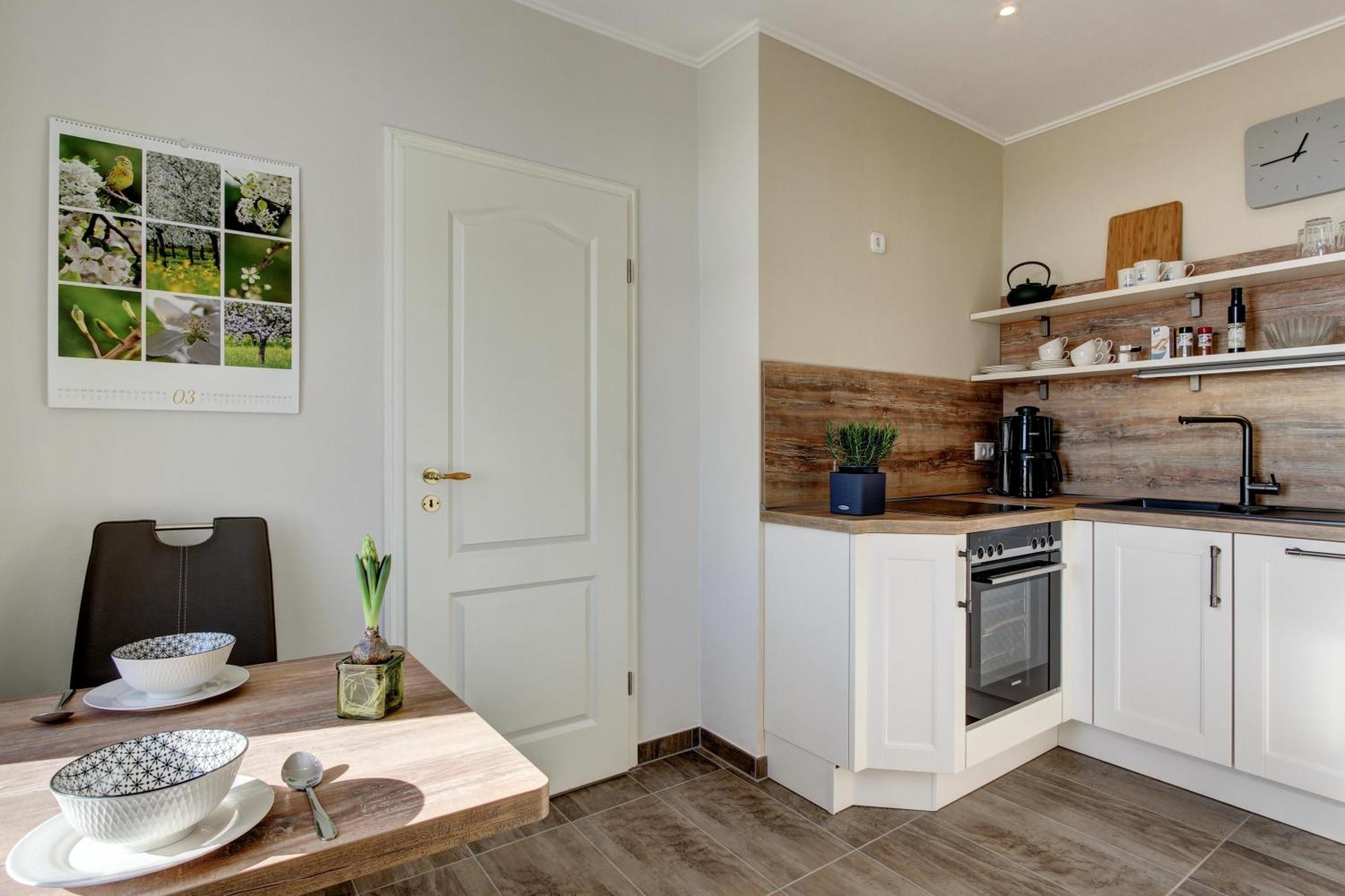 Villa Fernsicht - Wohnung Nr 1 - Mit Meerblick Sassnitz Exteriör bild