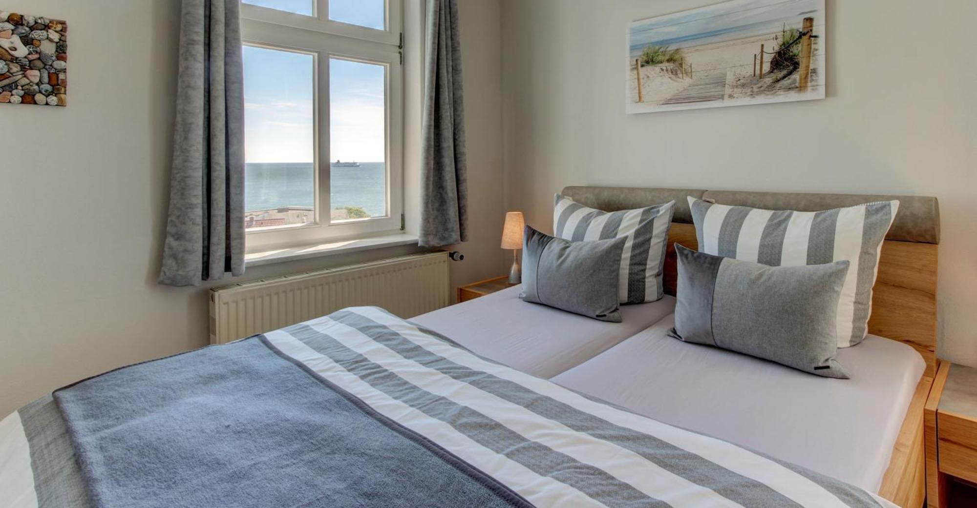 Villa Fernsicht - Wohnung Nr 1 - Mit Meerblick Sassnitz Exteriör bild