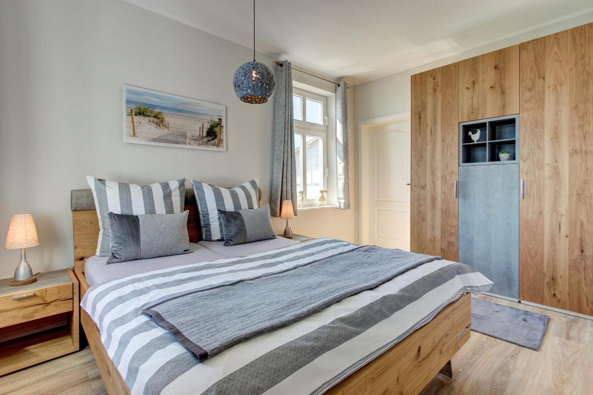 Villa Fernsicht - Wohnung Nr 1 - Mit Meerblick Sassnitz Exteriör bild